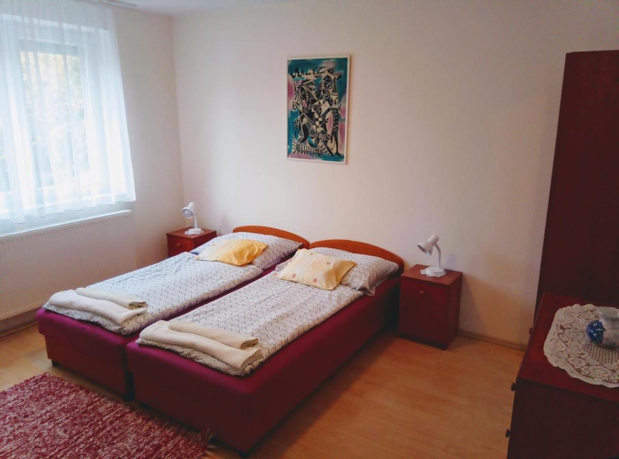 Haus Ferencz Boetoes Villa Heviz Luaran gambar