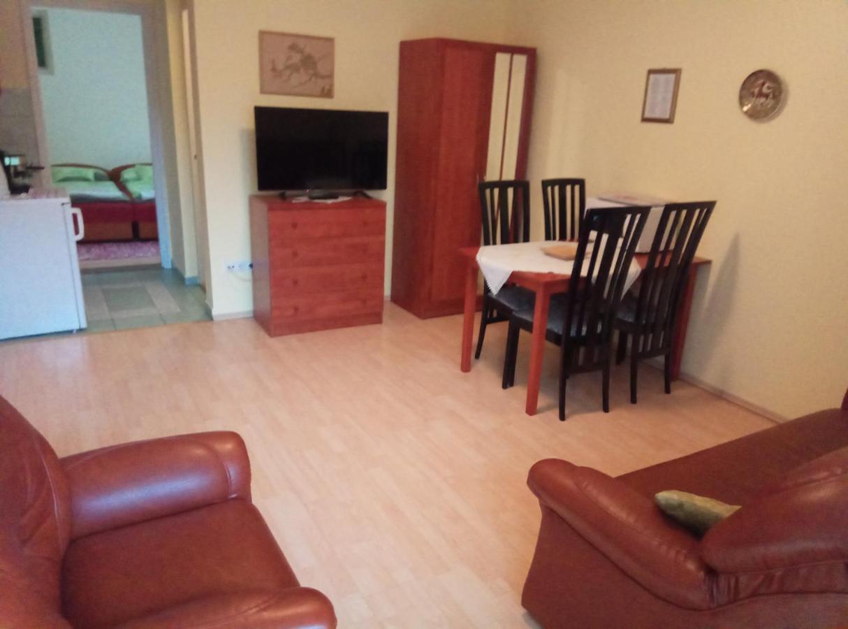 Haus Ferencz Boetoes Villa Heviz Luaran gambar