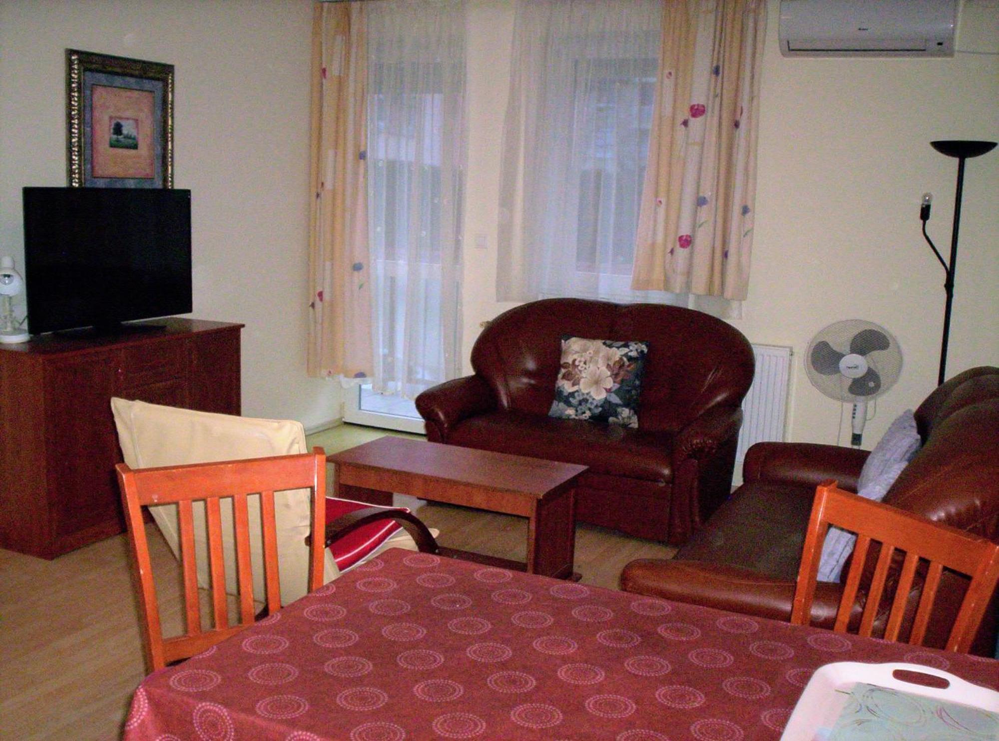 Haus Ferencz Boetoes Villa Heviz Luaran gambar